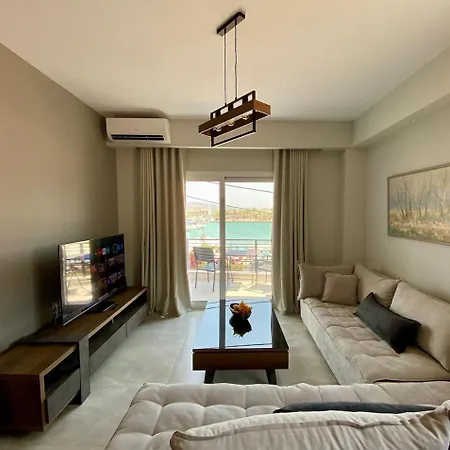 Modern Marina Vista *