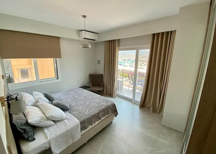 Modern Marina Vista Apartment Lefkada City