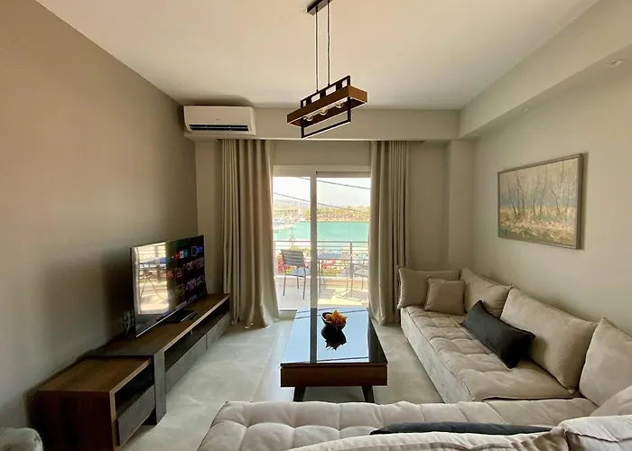 Modern Marina Vista *