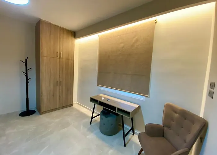 Modern Marina Vista *